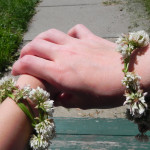 picture of clover bracelets